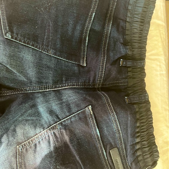 Diesel washed men’s jeans - Picture 5 of 9